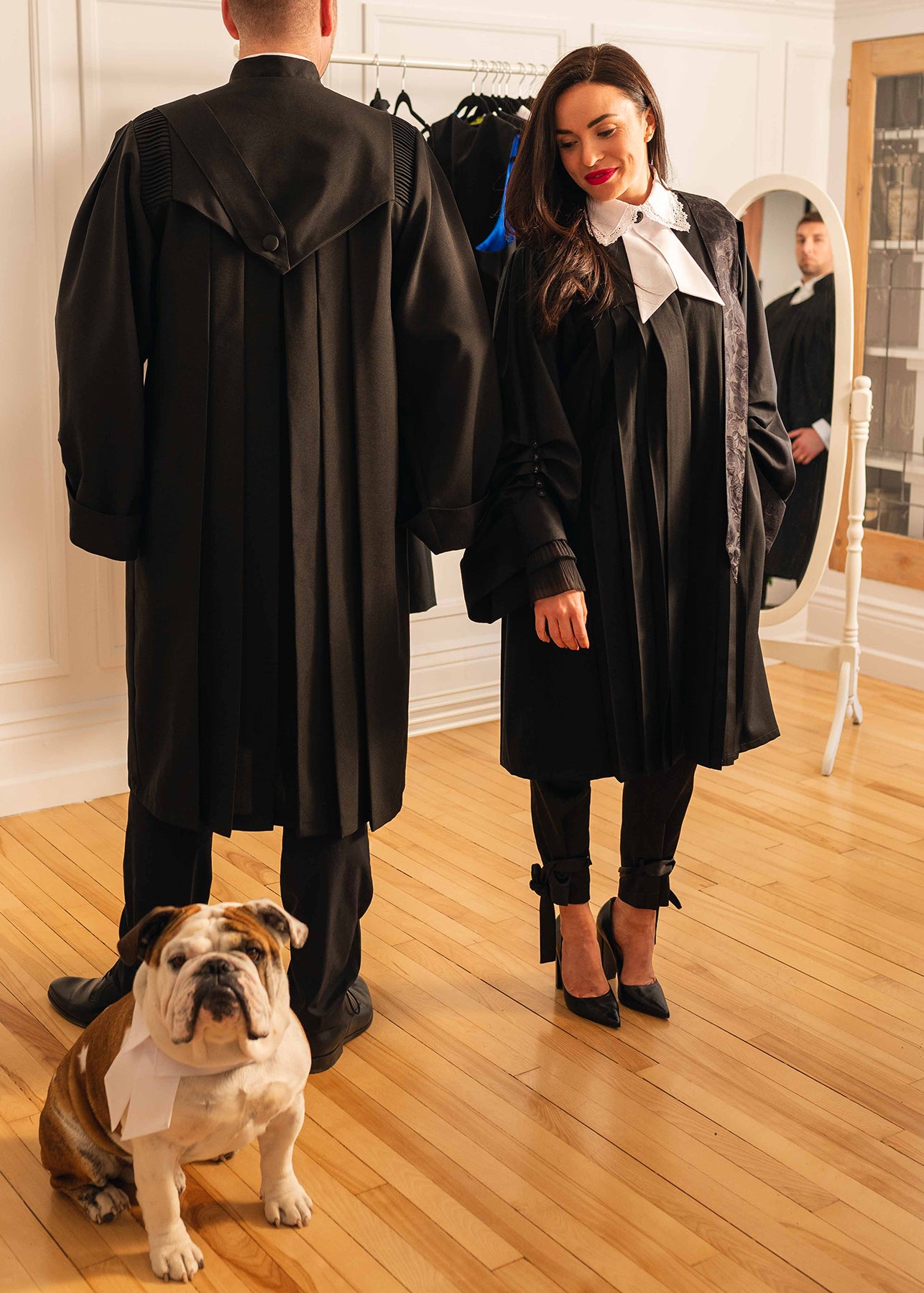 Robe et Toque de haut magistrat de la cour de cassation. (2) - Vintage Robe et Toque de haut magistrat de la cour de cassation. (2) - Vintage